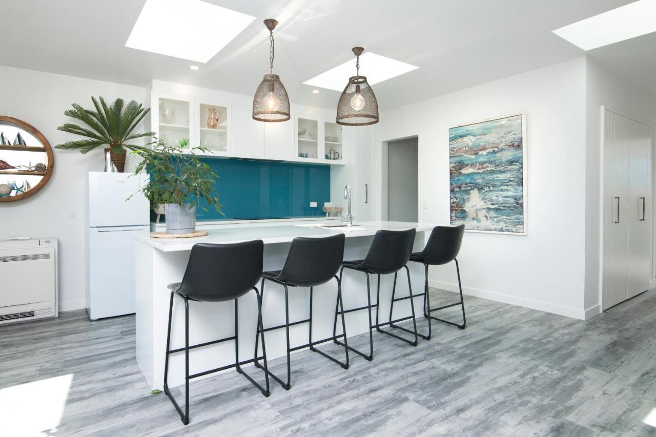 Boathouse Apartments Picton Exterior foto